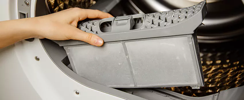Signs Of A Clogged Dryer Lint Trap in Hackensack, New Jersey